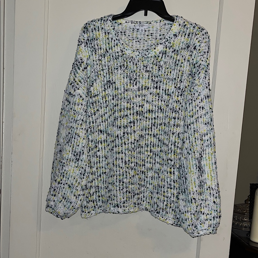 Crown & Ivy Speckled Chenille Sweater - White, Blue, Yellow
